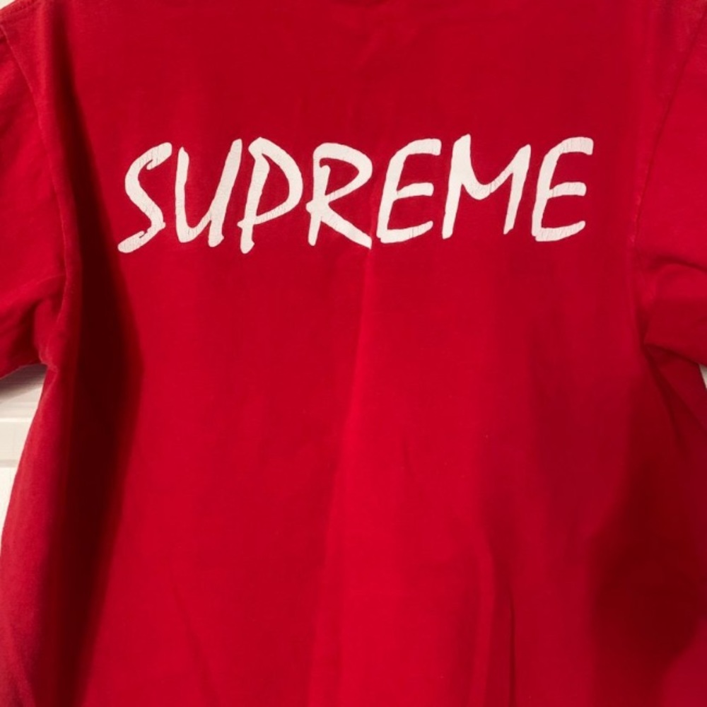 Supreme Tshirt